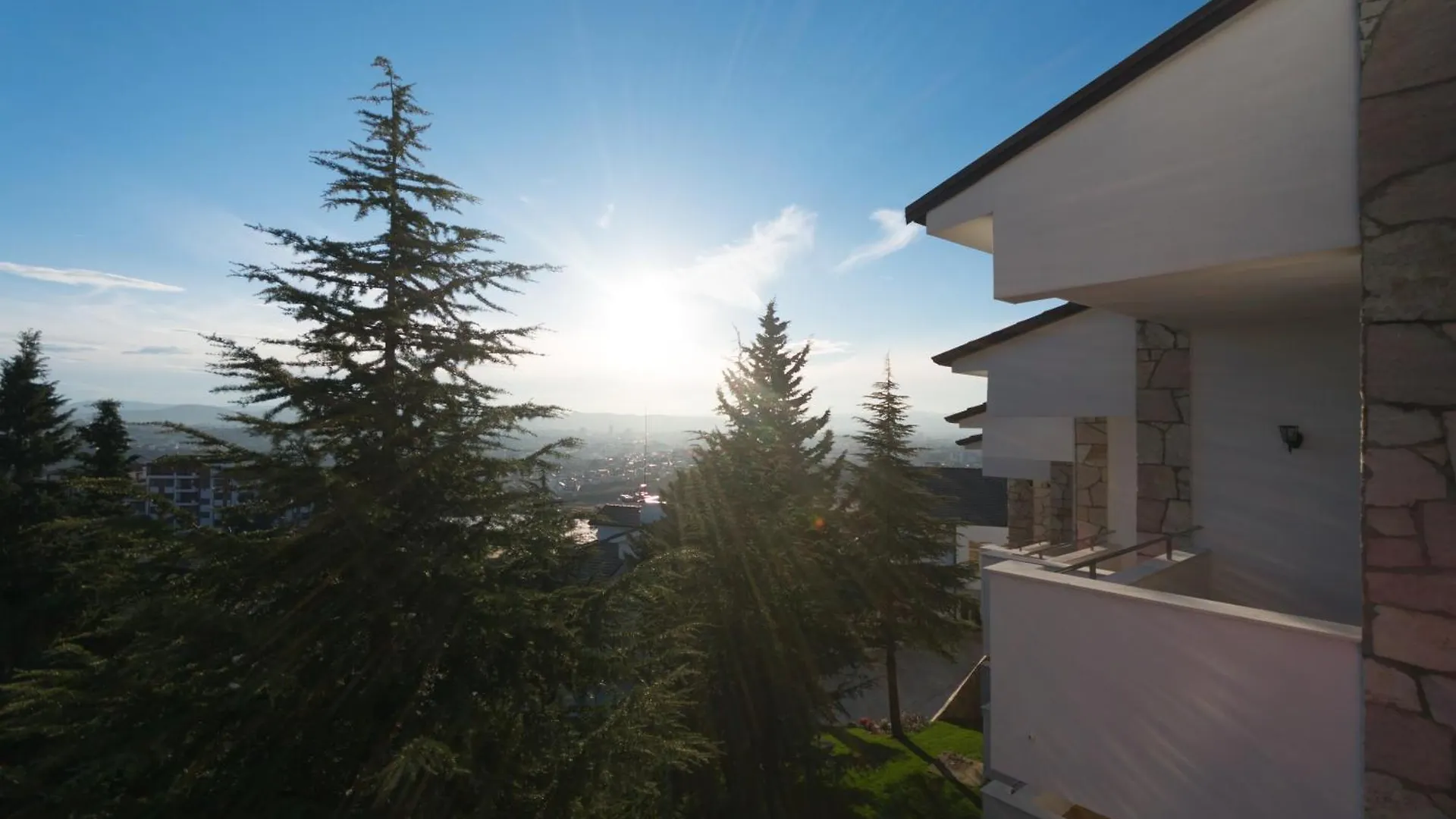 Chateau Linza Resort Tirana